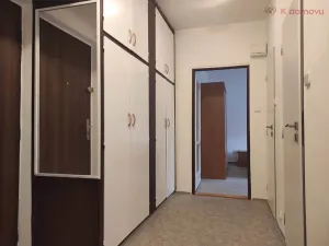 Pronájem bytu 2+1, Zlín - Malenovice, Chelčického, 57 m2