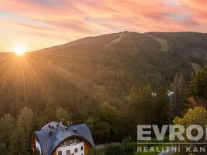 Prodej bytu 4+kk, Špindlerův Mlýn, 196 m2