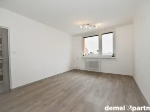 Pronájem bytu 2+1, Třebíč, Okrajová, 55 m2