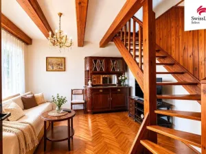 Prodej historického objektu, Praha - Troja, K Bohnicím, 176 m2