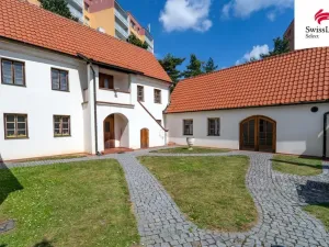Prodej historického objektu, Praha - Troja, K Bohnicím, 176 m2