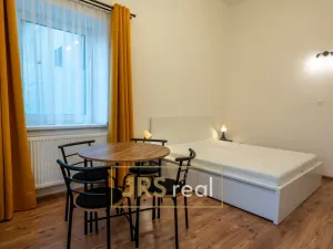 Pronájem bytu 1+kk, Uherský Ostroh, 30 m2