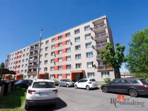 Prodej bytu 3+1, Holýšov, Pod Makovým vrchem, 50 m2