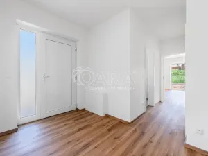 Prodej bytu 3+kk, Olešná, 68 m2