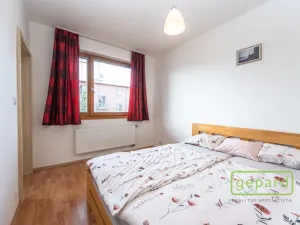 Pronájem bytu 3+kk, Praha, Nehvizdská, 69 m2