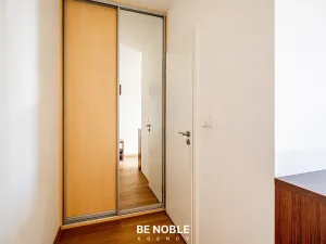 Pronájem bytu 1+1, Praha - Kamýk, Písnická, 39 m2