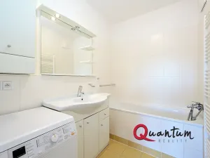 Pronájem bytu 2+kk, Praha - Smíchov, Ke Klimentce, 58 m2