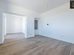 Prodej bytu 2+kk, Kladno, Dvorská, 37 m2