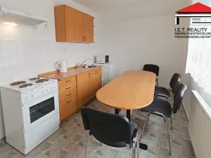 Pronájem bytu 2+1, Praha - Kbely, Svijanská, 54 m2