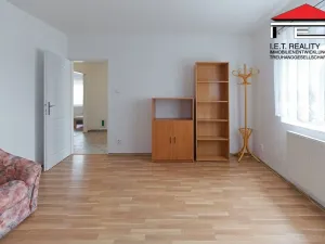 Pronájem bytu 2+1, Praha - Kbely, Svijanská, 54 m2