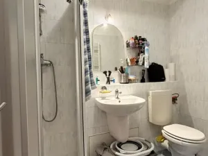 Pronájem bytu 2+kk, Praha - Hlubočepy, Voskovcova, 45 m2