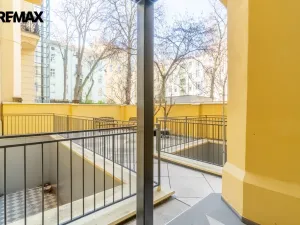 Pronájem bytu 2+1, Praha - Vinohrady, Korunní, 65 m2