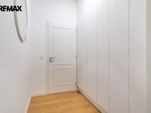 Pronájem bytu 2+1, Praha - Vinohrady, Korunní, 65 m2