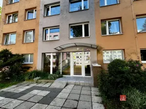 Prodej bytu 2+kk, Kladno - Kročehlavy, Francouzská, 40 m2