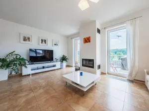 Pronájem rodinného domu, Tuchoměřice, Na Výsluní, 260 m2