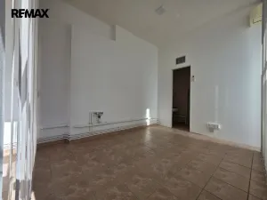 Pronájem obchodního prostoru, Prostějov, nám. Padlých hrdinů, 52 m2