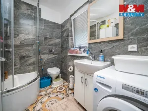 Prodej rodinného domu, Mařenice, 1190 m2
