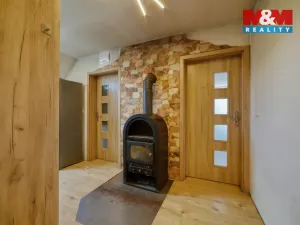 Prodej rodinného domu, Skalná, Slepá, 175 m2