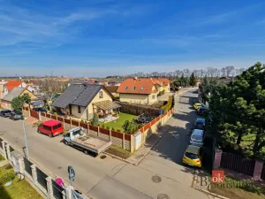 Pronájem bytu 2+kk, Praha - Dolní Chabry, Ústecká, 59 m2