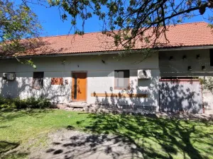Prodej chalupy, Pečky - Velké Chvalovice, Pečecká, 75 m2
