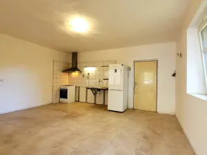 Prodej chalupy, Pečky - Velké Chvalovice, Pečecká, 75 m2