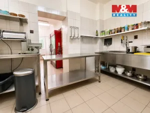 Pronájem restaurace, Úvaly, Nerudova, 250 m2