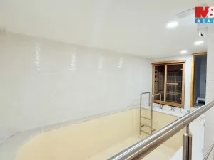 Prodej rodinného domu, Dolní Bojanovice, Zvolence, 380 m2