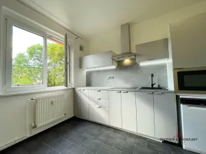Pronájem bytu 2+1, Praha - Strašnice, Nučická, 70 m2