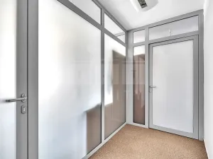 Pronájem kanceláře, Hradec Králové, Malé náměstí, 500 m2