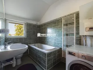 Prodej rodinného domu, Beroun, Pražská, 164 m2