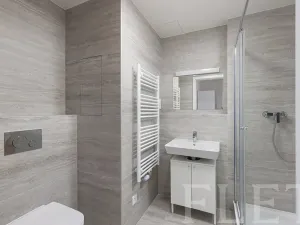Pronájem bytu 1+kk, Praha - Hloubětín, Waltariho, 36 m2