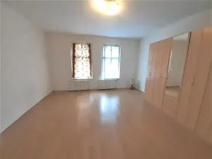 Pronájem bytu 2+1, Kolinec, 80 m2