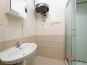 Prodej rodinného domu, Ročov, 141 m2