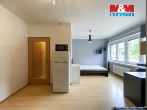 Pronájem bytu 1+kk, Praha - Košíře, Plzeňská, 31 m2