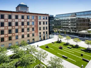 Pronájem kanceláře, Praha - Holešovice, Jankovcova, 650 m2