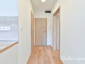 Pronájem bytu 1+1, Brno, Valouškova, 33 m2
