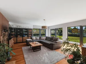Prodej rodinného domu, Plzeň - Malesice, U Lesa, 240 m2