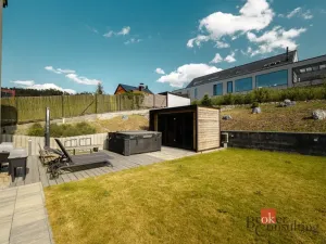 Prodej rodinného domu, Plzeň - Malesice, U Lesa, 240 m2