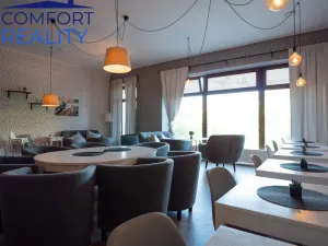 Pronájem restaurace, Ostrava - Moravská Ostrava, Masarykovo náměstí, 300 m2