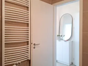 Pronájem bytu 2+kk, Praha - Vysočany, Pod Harfou, 45 m2