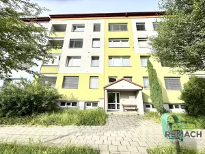 Pronájem bytu 3+1, Uherské Hradiště, Sadová, 68 m2