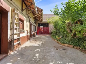 Prodej rodinného domu, Šakvice, Podzahrady, 288 m2