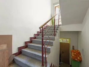 Prodej rodinného domu, Kožlany, Pražská, 135 m2
