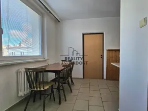 Pronájem bytu 2+1, Hodonín, Tyršova, 60 m2