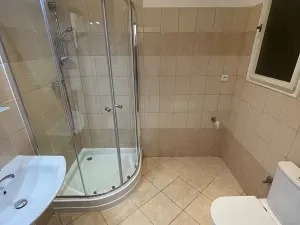 Pronájem bytu 1+kk, Praha - Břevnov, Bělohorská, 40 m2