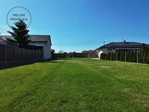 Prodej pozemku, Šaratice, 628 m2