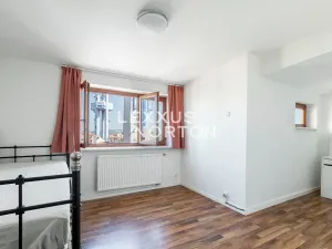 Pronájem bytu 4+kk, Praha - Vinohrady, náměstí Jiřího z Poděbrad, 150 m2