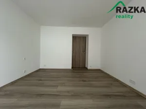 Pronájem bytu 2+1, Planá, Zahradní, 50 m2