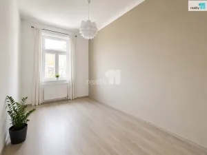 Pronájem bytu 4+1, Praha - Nusle, Svatoplukova, 94 m2