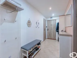 Prodej bytu 3+1, Pardubice, Kosmonautů, 57 m2